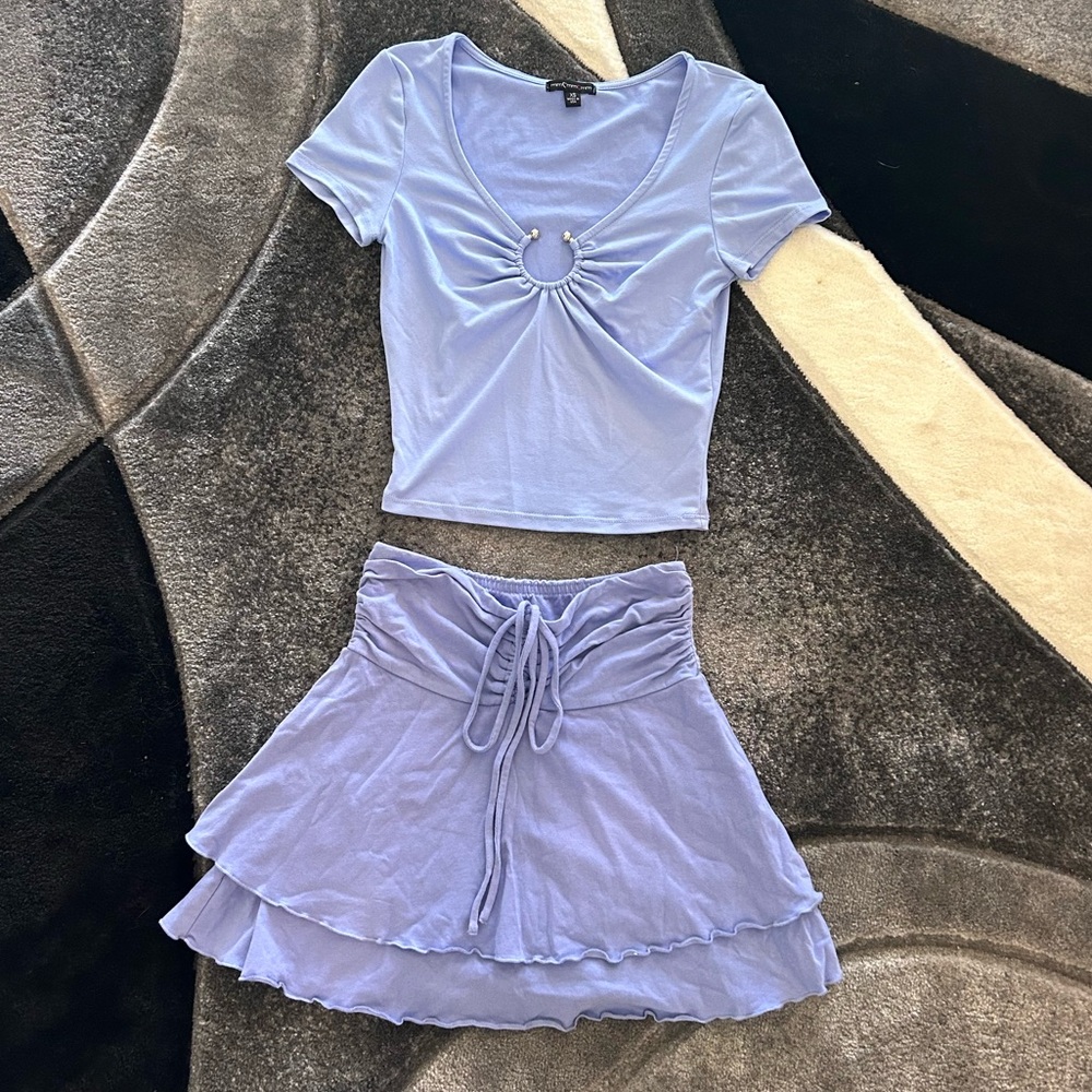 Y2K-INSPIRED SET